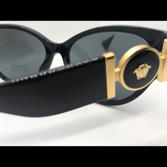 VERCACE SQUARED MEDUSA MEDALLION SUNGLASSES - Picture 10 of 12